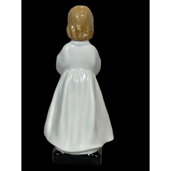 Vtg. Royal Doulton Bedtime HN 1978 Praying Girl Figurine Fine Bone China - Picture 3 of 5